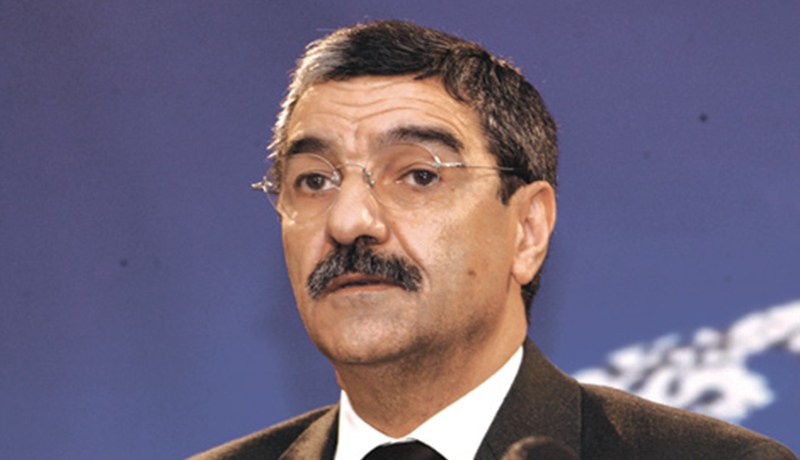 سعدي يتخلى عن ابن عميروش