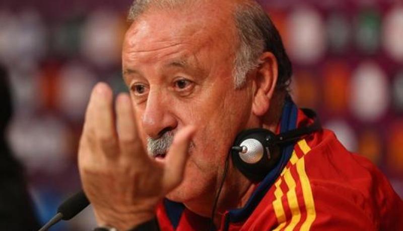 ديل بوسكي يشيد بلاعبيه