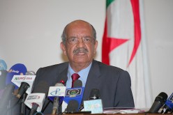 مساهل ينفي عرقلة الجزائر منح تأشيرات للسياح الأجانب