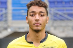 بالفيديو – دهام يتحدث عن طموحاته ويؤكد :” أنا مع الخضر لألعب أساسيا “