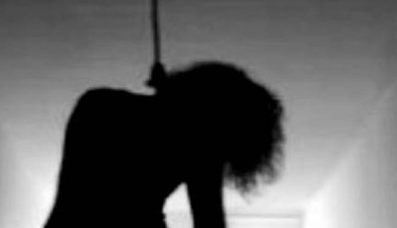 فتاة تشنق نفسها بخمار بمنزلها في تيزي وزو