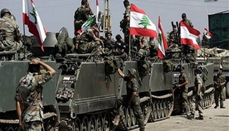 الجيش اللبناني يوقف 90 سوريا يشتبه انتماءهم إلى جماعات إرهابية