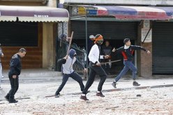 4 جرحى بعد حرب شوارع بالأسلحة البيضاء في بوفاريك