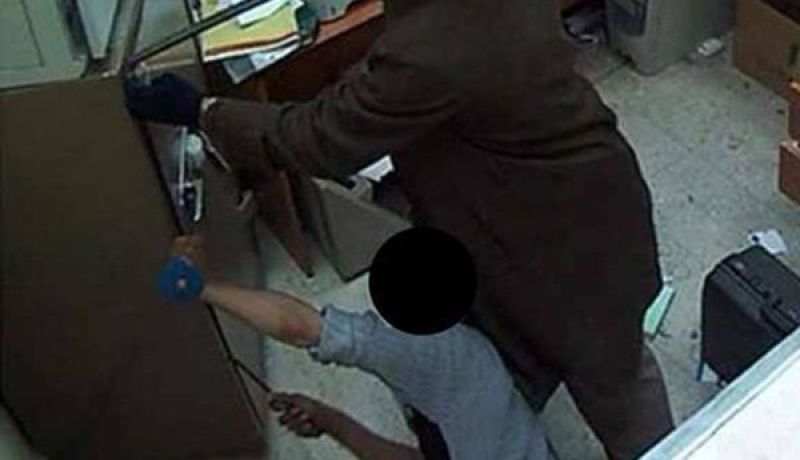 السطو على مقر الضرائب والإستيلاء على مليون و200 ألف دينار في سيدي بلعباس