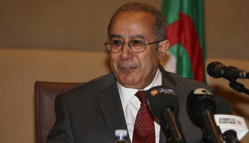 لعمامرة يؤكد أن الجزائر ستبذل قصارى جهدها لإنجاح الحوار الليبي الشامل