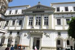 ابن ربراب أمام محكمة سيدي امحمد بتهمة تهريب أموال إلى الخارج