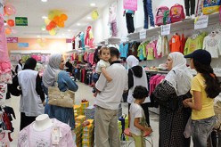 والتكفل التام بهم مستقبلا .. نفطال توزع كسوة العيد لـ 200 طفل مريض بالسرطان في العاصمة
