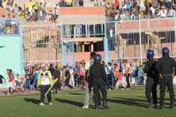 أحداث عنف تُوقف داربي الربعية بين المولودية والإتحاد من القسم الشرفي