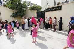 الاستنجاد بطلبة السنة الثانية جامعي للتدريس في الابتدائي
