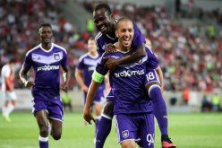 سفيان هني في طريقه للتتويج بأول لقب في مسيرته الكروية