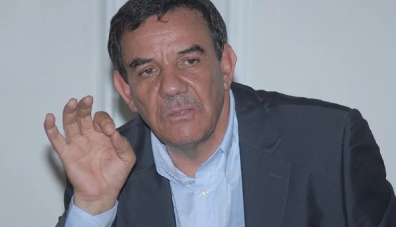 تواتي يأمل في تصنيف قضايا الفساد ضمن الخيانة العظمى