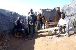 مركز استقبال مؤقت للنازحين الأفارقة بقسنطينة