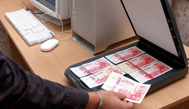 الإطاحة بمزور الأوراق النقدية وحجز 810 ألف دج في سكيكدة