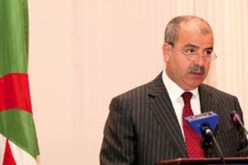 نسيب يتحادث مع السفير البرتغالي بالجزائر