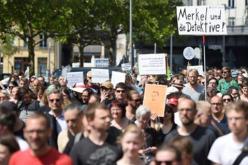 مظاهرات حاشدة من أجل حماية حرية الصحافة ببرلين الألمانية