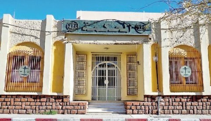 محاكمة مثيرة لرئيس بلدية المنيعة السابق والإرهابي عبد الله بلكحل وشرطي و16 متهم في قضية حرق سيارات إطارات الدولة