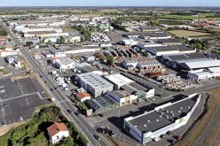 الحكومة تُخصّص 500 مليار دينار لإنشاء 50 منطقة صناعية