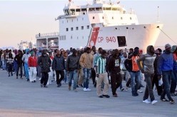 إيطاليا انتهكت حقوق المهاجرين الأفارقة
