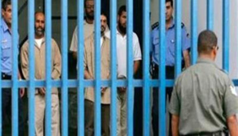 19 أسيرا فلسطينا في حالة حرجة بالسجون الاسرائيلية