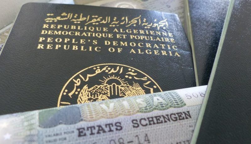 “BLS” توقف نظام دفع مستحقات التأشيرة عن طريق البنك