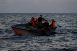 توقيف شخص حوّل مستودعه لصناعة قوارب “الحراڤة” في الطارف