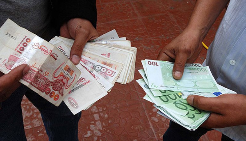 توقيف شخصين استدرجا آخر لشراء «الأورو» ثم سلباه 100 مليون في قسنطينة