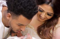 صورة.. لأول مرة “أوكا” و”مي كساب” يُظهران وجه ابنتهما