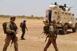 مظاهرات تطالب برحيل الفرنسيين من مالي