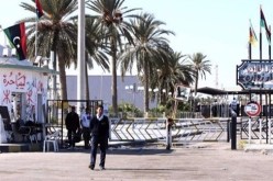 اتفاق على عبور السلع في المعبر الحدودي بين تونس وليبيا