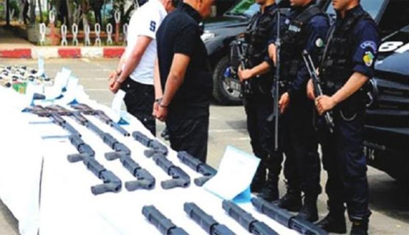 توقيف شخصين وحجز أسلحة نارية وكمية من الذخيرة ببجاية