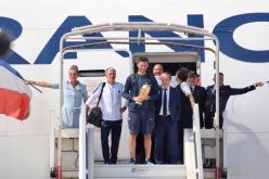 بالصور.. منتخب فرنسا يصل للعاصمة باريس