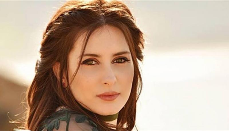 كنزة مرسلي تفوز بجائزة أفضل فنانة شابة لسنة 2018