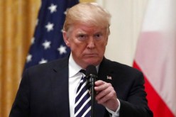 ترامب يهدّد دول أوروبية بإطلاق سراح “الدواعش” المعتقلين