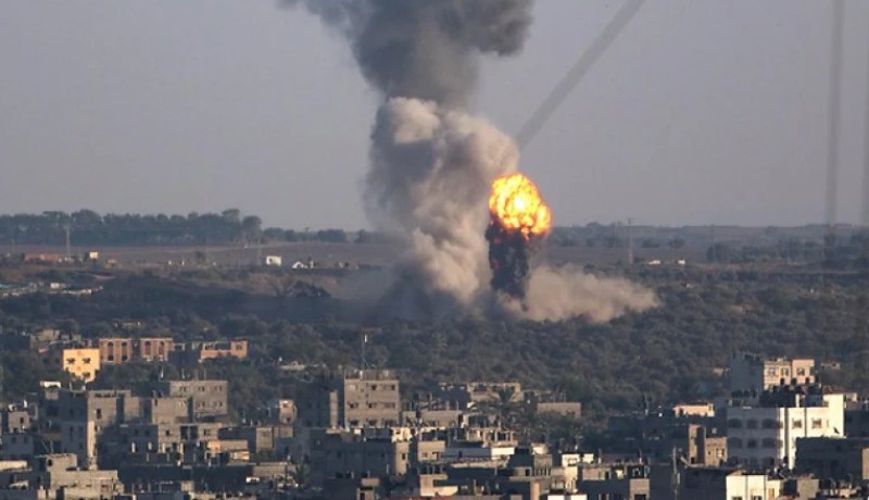 طائرات الإحتلال الصهيوني تقصف قطاع غزة