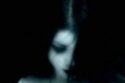 استهتار أهلي‮ ‬جعلني‮ ‬لقمة شهية‮ ‬يتلذذ بها الجياع‮!!‬