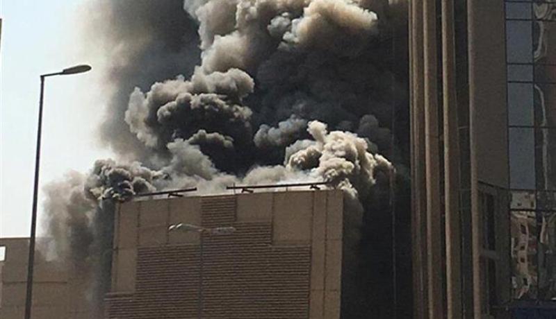 إندلاع حريق ضخم بمبنى تابع لبنك الكويت
