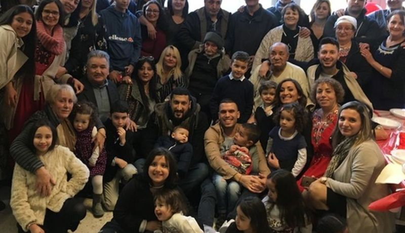 جزائري يجمع 56 حفيدا في عيد ميلاده الـ100