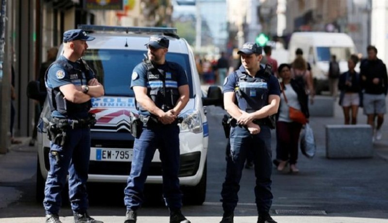 الأمن الفرنسي يوقف طالبا جزائريا يشتبه في تورطه بتفجير ليون