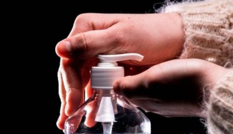 إدارة الغذاء والدواء الأمريكية تحذر من إستخدام هذه المعقمات القاتلة