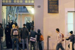 شاب فرنسي‮ ‬يضرم النار في‮ ‬جسده داخل ثانوية بمرسيليا