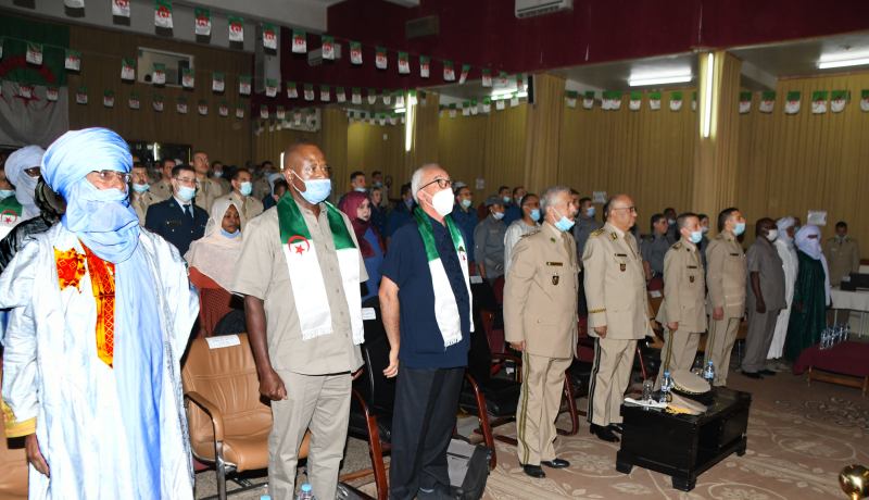 قيادة الناحية العسكرية السادسة تنظم يوم دراسي حول “الثورة التحريرية في الصحراء..الصعوبات والتحديات”