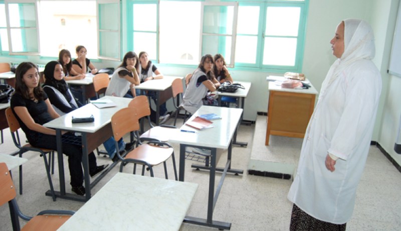 تجنب الخصم من أجور الأساتذة وإجبار التلاميذ على إحضار ''الأب'' لمحاربة ''التفياس'' بالمدارس