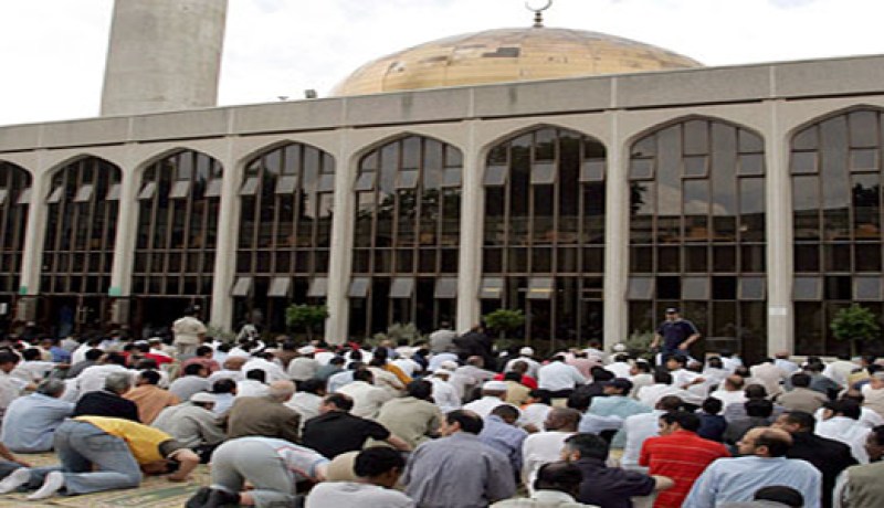 الاسلام يغزو اوربا .. والاوربيون قلقون
