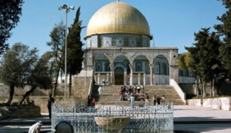 أئمة يشخّصون داء الأمة وهوانها في وقفة عند أسباب التمكين في غزوة بدر الكبرى