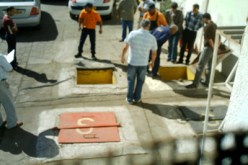 مواطن يهدد بحرق نفسه و25 فردا من عائلته داخل محطة وقود بمستغانم