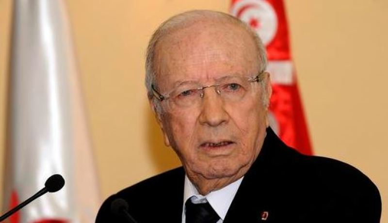 السبسي يصدر عفوا على عدد من المساجين بمناسبة عيد الشهداء