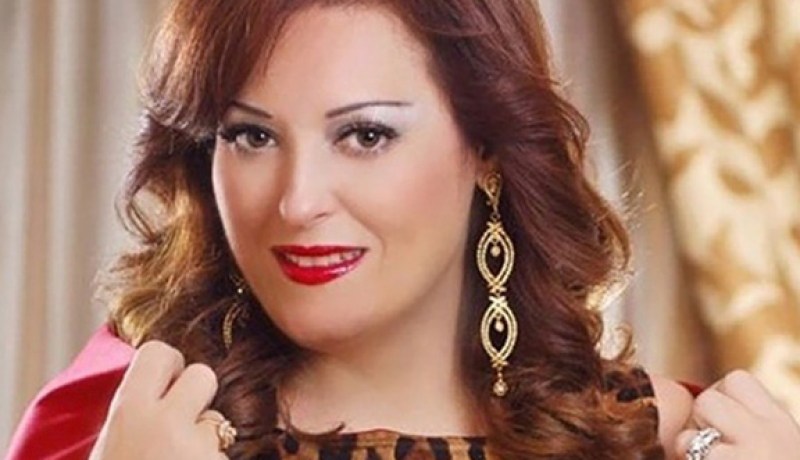 حقيقة وفاة الممثلة المصريّة نهال عنبر وبكاء دلال عبد العزيز عليها