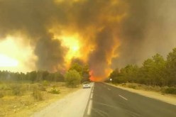 صور مرعبة لحريق مهول في القالة