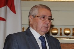 بن صالح يتحادث مع الرئيس الصومالي