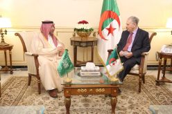 قوجيل يستقبل سفير السعودية بعد انتهاء مهامه في الجزائر